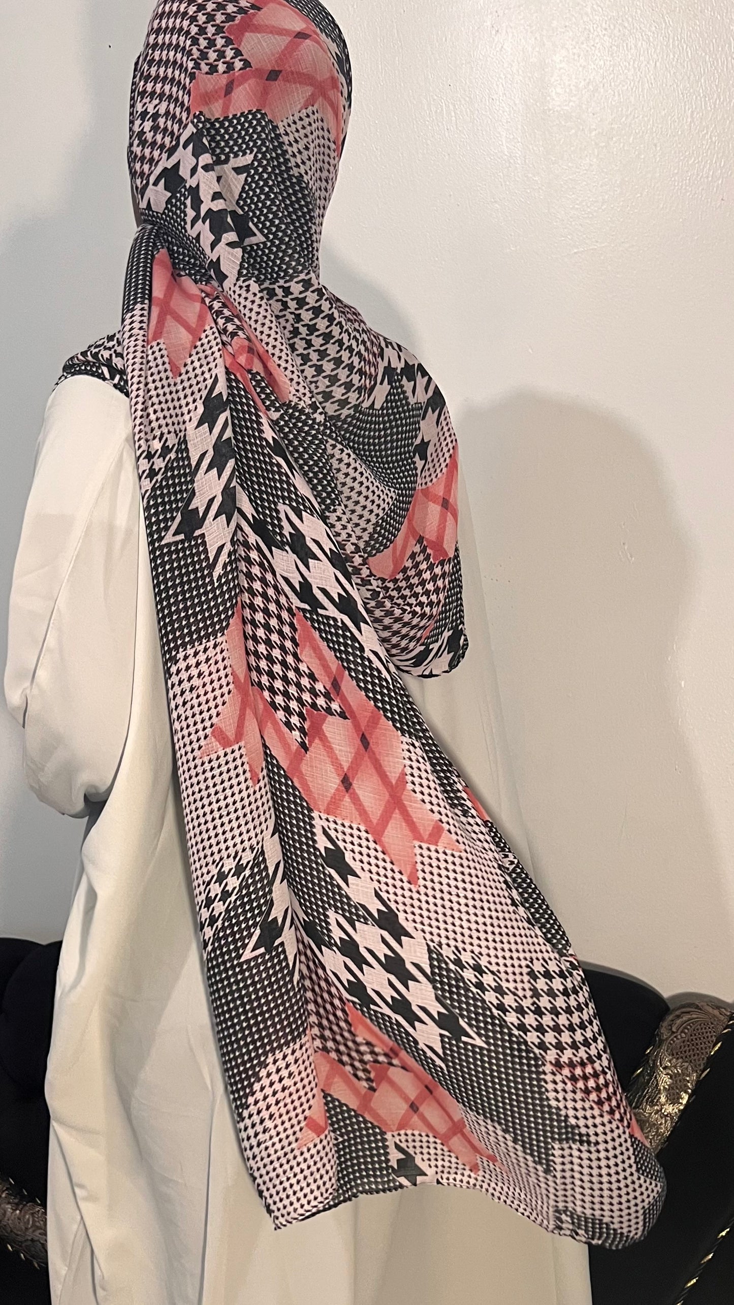 Modal patterned scarf