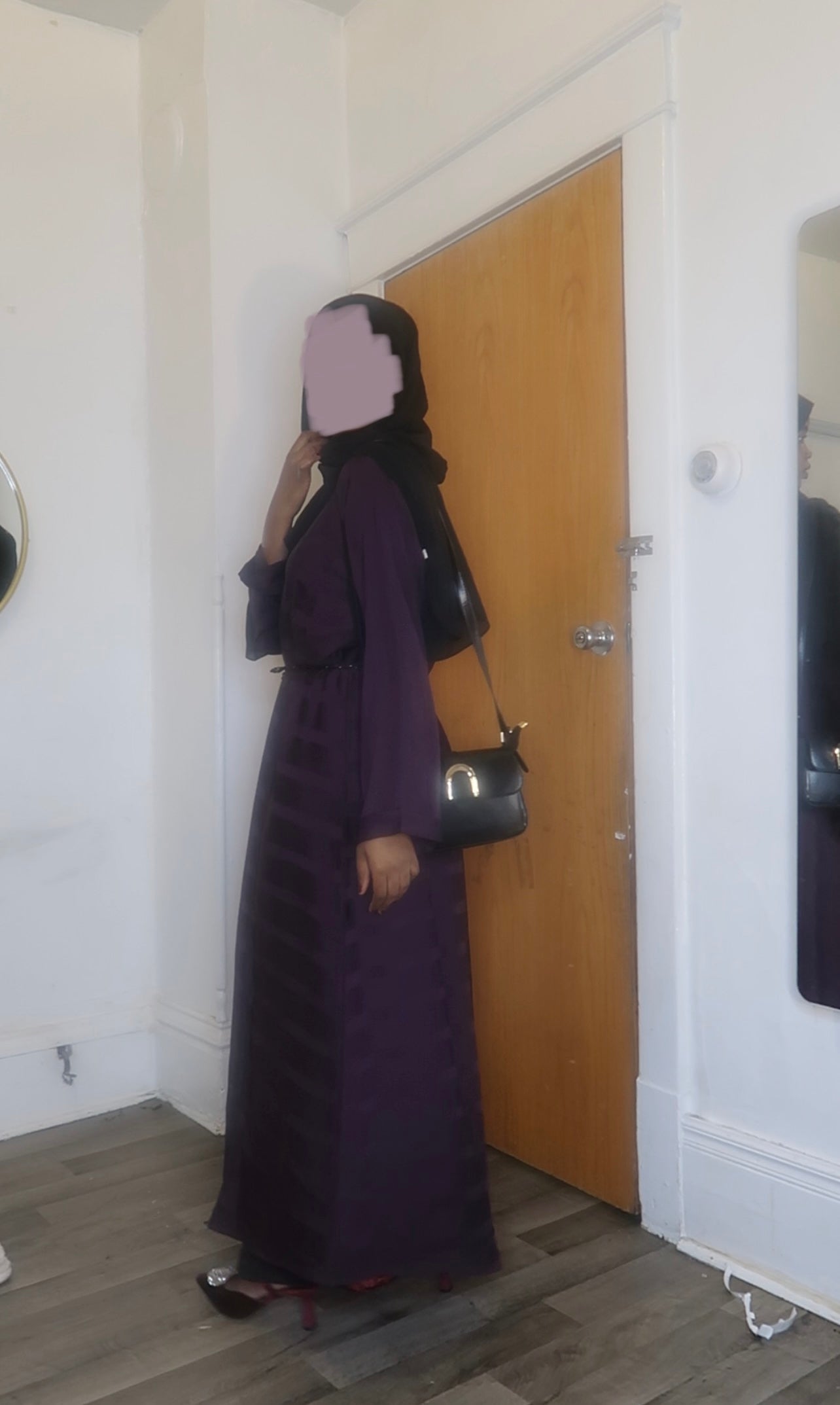 silky Abaya