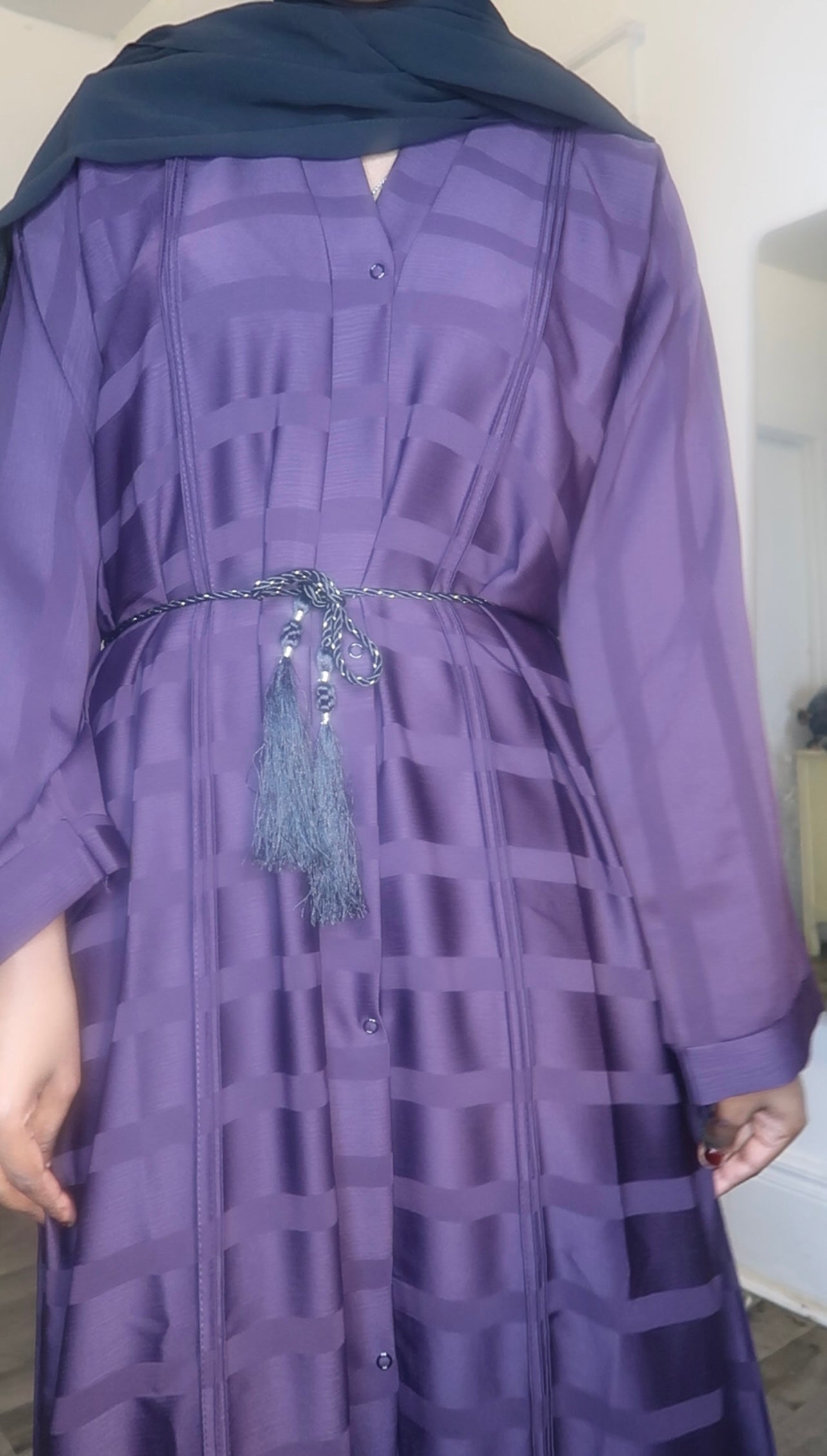 silky Abaya